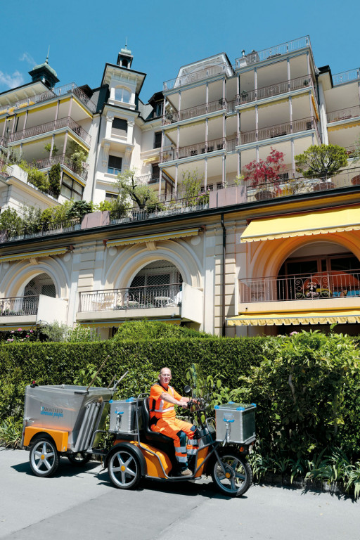 KYBURZ DXS auf Montreux' Strassen